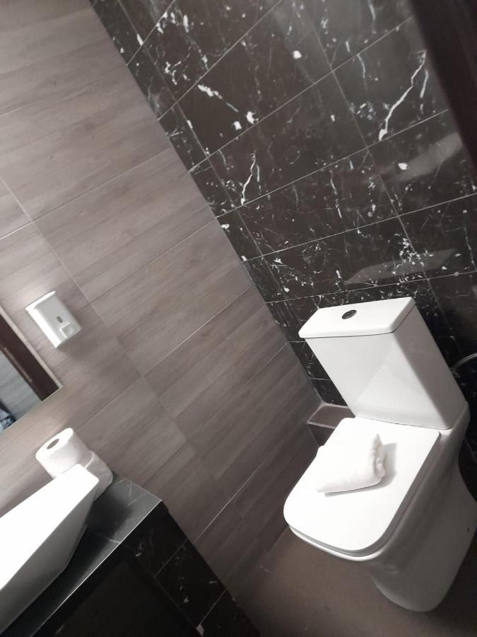 Jacuzzi Suites 2 Szaloniki Kültér fotó
